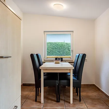 Am Deich - 4 Apartment *